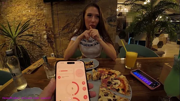 Adora sa fie fututa noaptea dde iubit porno laura quest