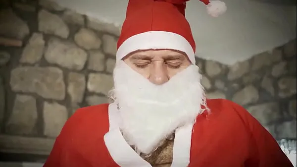 Xxx mos craciun isi fute cele doua craciuunite 