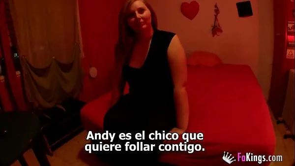 O maghiara blonda si grasa sexy face sex cu un tip tatuat cu pula mare