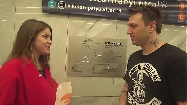Pizda fertila a unei fete rusoaice este ejaculata de un strain porno