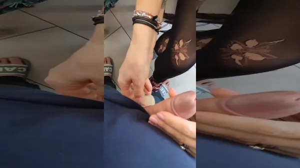 Missmonique suge din pula si coaie pana iasa sperma