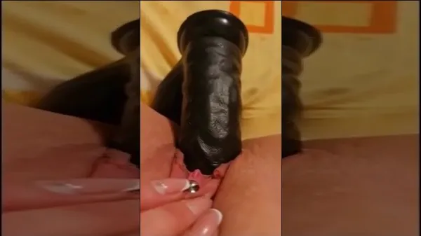 Porno cu alina din bucuresti xxx se reguleaza cu dildo negru mare